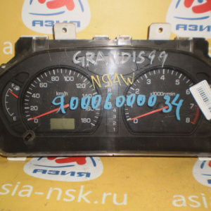 Панель приборов Mitsubishi Chariot Grandis N94W MR471716