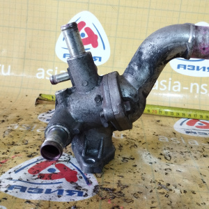 Корпус термостата Mazda WL5115172C + WLF2151H0 BT-50 UN8F1 WL-AT в сборе