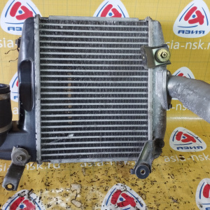 Интеркулер Toyota KDJ95 Land Cruiser Prado 1KD-FTV '08.2000-11.2002 КОМПЛЕКТ С ПАТРУБКАМИ 17940-30010 / 127000-0322