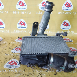 Интеркулер Toyota KDJ95 Land Cruiser Prado 1KD-FTV '08.2000-11.2002 КОМПЛЕКТ С ПАТРУБКАМИ 17940-30010 / 127000-0322