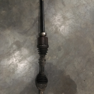 Привод NISSAN TNJ32 Teana QR25DE перед, прав 4WD 29 шлицов в ступицу, 27 в кпп дефект пыльника 39100-JC20B