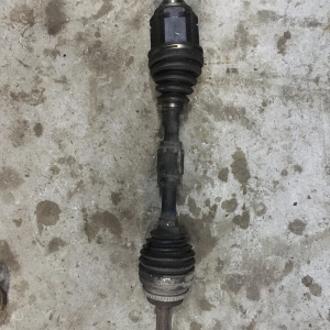 Привод TOYOTA ACR30 Estima перед, лев 2WD ABS дефект пыльника