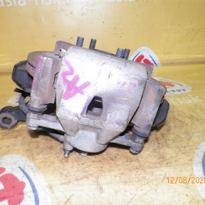 Ступица Toyota NCP131/NSP130/NSP131/KSP130/NHP130/NSP135 Vitz перед, лев 2WD ABS.4шпильки. Диаметр диска-255мм. Толщина-V22.В сборе с диском и суппортом. 432