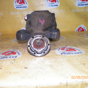 Редуктор Nissan Y50 Fuga R