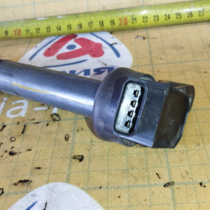 Катушка зажигания Toyota 3S-FSE Vista Ardeo ST210/SXN10/SV50 '1998-2001 D4 ДЕФЕКТ ТРЕЩИНЫ 90919-02235