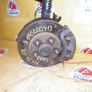 Стойка NISSAN Y34 Cedric перед, прав ABS. Со ступицей. Ступица в сборе. Тормозной шланг на защелке.