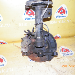 Стойка NISSAN Y34 Cedric перед, прав ABS. Со ступицей. Ступица в сборе. Тормозной шланг на защелке.