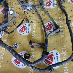 Коса ДВС Toyota 3RZ-FE Hiace Regius RCH41 2WD a/t ДЕФЕКТ + комп 89661-26430 03-71LE ТРАМБ. без привода спид.