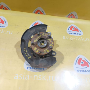 Ступица Toyota ACA33 RAV4 перед, прав ABS 63-28 26ШЛИЦОВ БЕЗ ДИСКА  И СУППОРТА