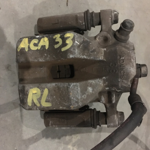 Суппорт Toyota ACA33 RAV4/Vanguard зад, лев