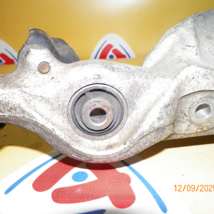 Рычаг Nissan/Infiniti Y50 Fuga#M35 перед, прав н