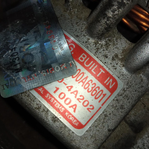 Генератор Hyundai D4CB Porter HR '2007 с вакуумником 2.5L CRDi WGT 12V 100A 373004A202