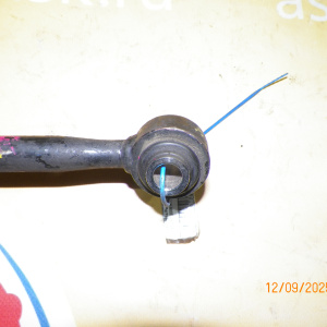 Тяга поперечная TOYOTA ACV45 4WD регулируемая.Плавающий сайлентблок.Под датчик.