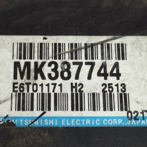 Компьютер Mitsubishi Delica MK387744 / E6T01171 4M40-TE PD8W