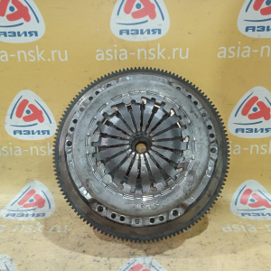 Маховик Mini N12B16A/N16B16A Cooper R56 МКПП GS6 с корзиной и диском 21207572842 11227561765