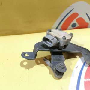 Датчик уровня кузова Honda Accord CL7/CL9 перед, лев