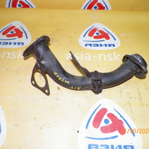 Глушитель Mazda Familia BJ5W ZL 2WD приемная труба между каталиками. Под лямдазонт.