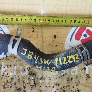 Патрубок  радиатора Suzuki 1785180A00 Jimny JB43W M13A н низ на радиатор ( 1 часть )