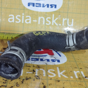 Патрубок  радиатора Suzuki 1784180A00 Jimny JB43W M13A в верх