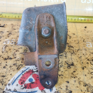 Подушка двигателя Toyota 5K/7K Lite Ace Noah KR42 перед, лев 12362-13031 / 12362-13020 / 12362-13040