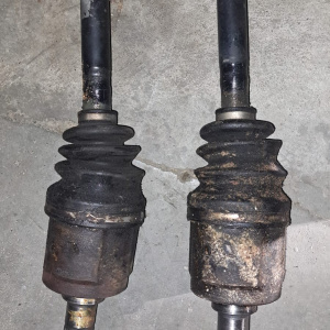 Привод Honda RF1, RF2, RH1, RH2 Stepwgn/S-MX перед, прав ABS дефект пыльника