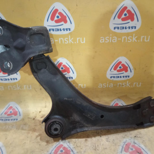 Рычаг Land Rover LR2/L359 Freelander '2007 перед, прав LR002624