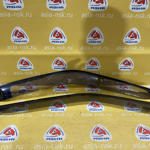 Ветровик Land Rover Freelander LR2/L359 '2007 Передние пара