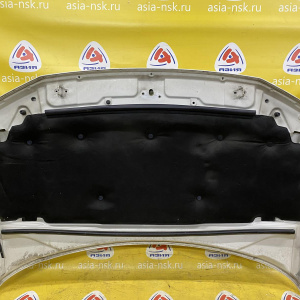 Капот Land Rover Freelander LR2/L359 '2007 С зеркалом (тычки, царапины) LR005104
