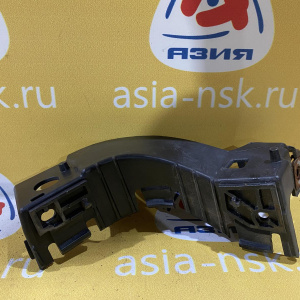 Крепление бампера Land Rover Freelander LR2/L359 '2007 перед, лев LR002150