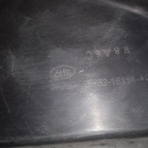 Подкрылок Land Rover Freelander LR2/L359 '2007 перед, прав LR001553