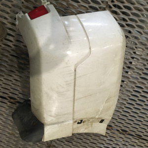 Клык бампера Mitsubishi Pajero V93W '2006-2010 зад, прав 6410A292