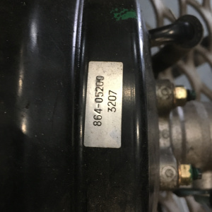 Главный тормозной цилиндр Isuzu 864-05200 Elf NKR71E 4HG1 с вакуумником и педалью тормоза