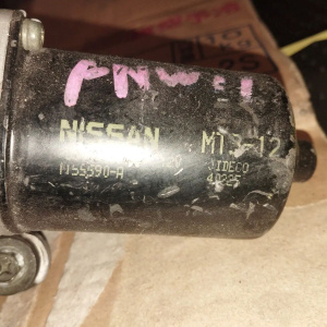 Моторчик привода дворниками Nissan Expert/Avenir W11 F