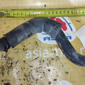 Патрубок радиатора печки Toyota 87245-2D270 Carina ED ST200 3S-FE/4S-FE ДЕФЕКТ РАЗДУТЫЙ , с помпы на радиатор печки ( катушечный = трамб. ) ВЕРХ