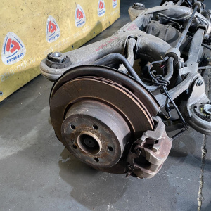 Балка Mercedes CLS-Class W219/C219 M272E35 7AT в сборе, редуктор 3.27 A2193502614 '2005