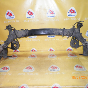 Балка SUZUKI YB41S/YB11S SX4 4WD ABS Disk. В  сборе с тросами ручника. R