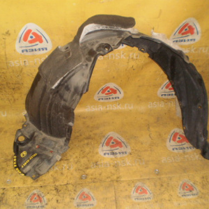 Подкрылок Toyota Aqua NHP10 перед, прав 53875-52360