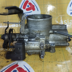 Заслонка дроссельная Toyota 1FZ-FE Land Cruiser FZJ105 '01.1998-08.2002 22210-66100 + 22270-66020 / 136800-1210 ДЕФЕКТ КОРПУСА без датчика положения