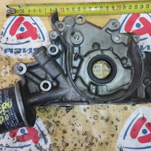 Насос масляный Mitsubishi 4G15 Libero CD2V '01.1992-03.1993 КАРБ. 12 VALVE  ГРМ слева MD171177