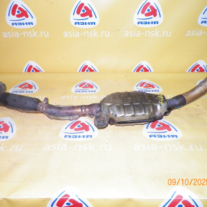 Труба приемная (штаны)/ катализатор Suzuki Jimny JB43W M13A Штаны с катализатор.