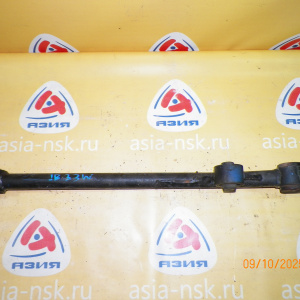 Тяга продольная Suzuki JB23W/JB33W/JB43W Jimny F С креплением под трубки. Железная.