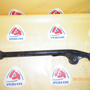 Тяга продольная Suzuki JB23W/JB33W/JB43W Jimny F С креплением под трубки. Железная.