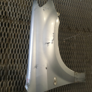 Крыло MITSUBISHI Airtrek CU4W перед, прав (под порог)