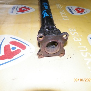 Кардан Suzuki JB43W Jimny M13A R 4WD a/t На задний мост. Длина от начала крестовины до пыльника на гранате-58 см.