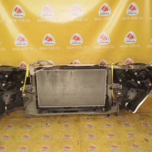 Ноускат Toyota Ipsum ACM21 '2003-2009 Без радиатора охлаждения Дефект бампера ф.44-55 xenon тум.42-34