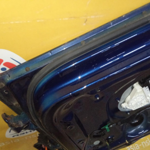 Дверь боковая Volkswagen Jetta 1K2 '2006 перед, лев В сборе 1K5831301S, 1K5831105F