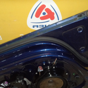 Дверь боковая Volkswagen Jetta 1K2 '2006 перед, лев В сборе 1K5831301S, 1K5831105F