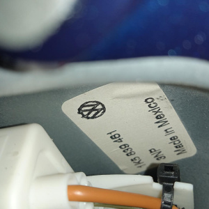 Дверь боковая Volkswagen Jetta 1K2 '2006 зад, лев В сборе 1K5833301P, 1K5833105E