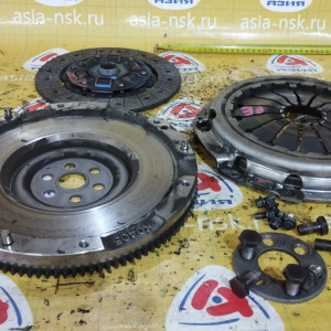 Маховик Mazda PE-VPS CX-5 KE m/t + корзина ( диаметр диска 230 мм. PE0116460 ) ( PE01 / K0405 ) PE0111500A + PE0116410A