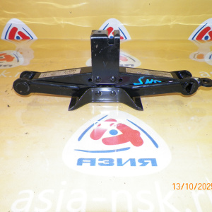 Домкрат Subaru Forester SH5 850 кг.